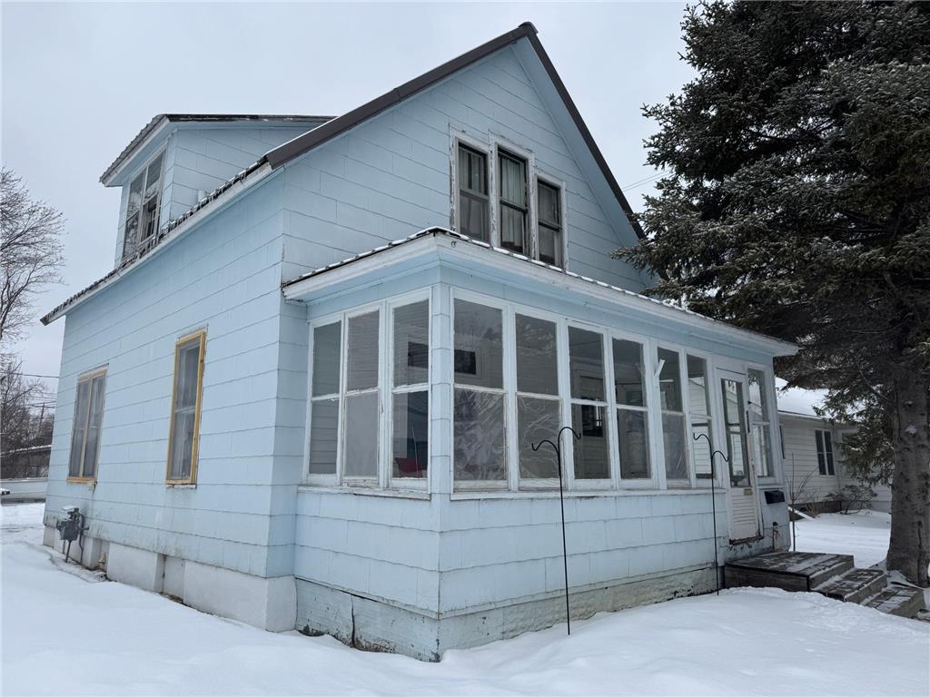 516 7th Avenue International Falls MN 56649 7041697 image3