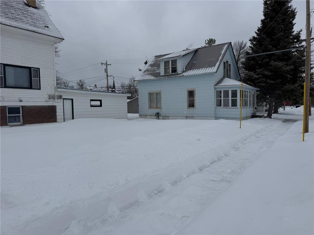 516 7th Avenue International Falls MN 56649 7041697 image90