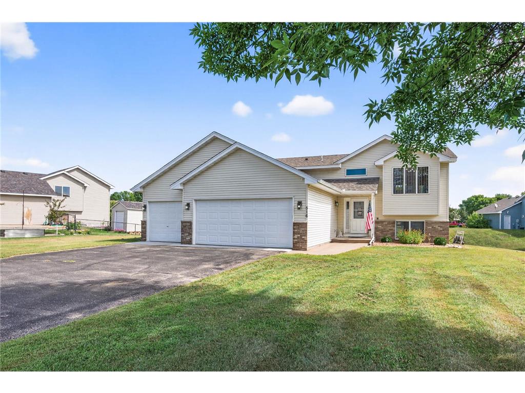 516 Cottonwood Street SW Isanti MN 55040 6766224 image1