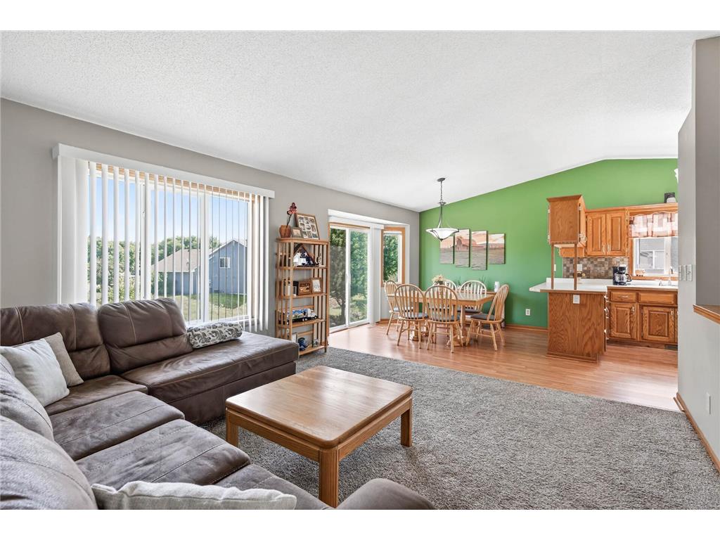 516 Cottonwood Street SW Isanti MN 55040 6766224 image5