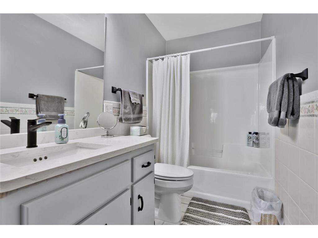 516 Dew Drop Lane Center City MN 55012 - South Center Lake 7017323 image37