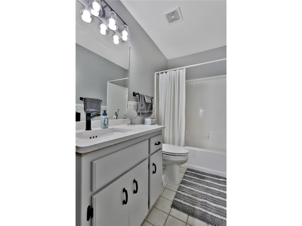 516 Dew Drop Lane Center City MN 55012 - South Center Lake 7017323 image38