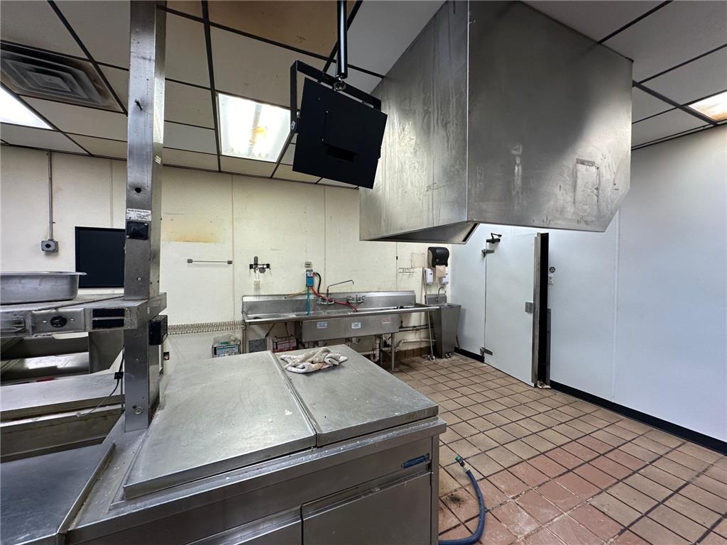 516 E Bridge Street Redwood Falls MN 56283 6819731 image23