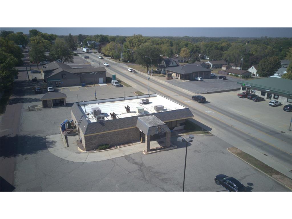 516 E Bridge Street Redwood Falls MN 56283 6819731 image3