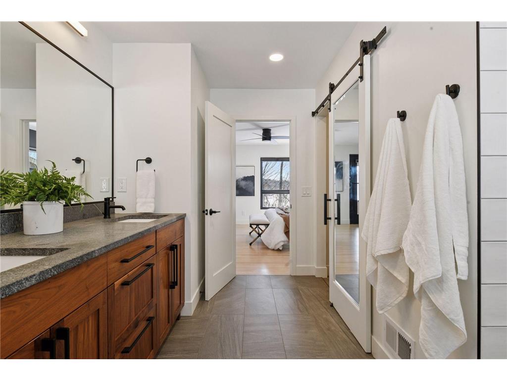 516 Grace Street Excelsior MN 55331 - Galpin 7021243 image15