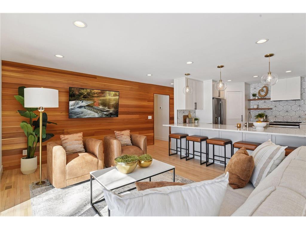 516 Grace Street Excelsior MN 55331 - Galpin 7021243 image7