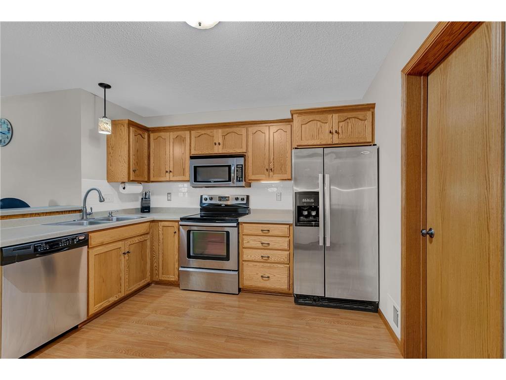 516 Graceview Loop Saint Joseph MN 56374 7073788 image2