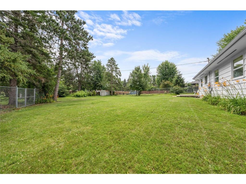 516 Gray Street Hudson WI 54016 7105790 image24