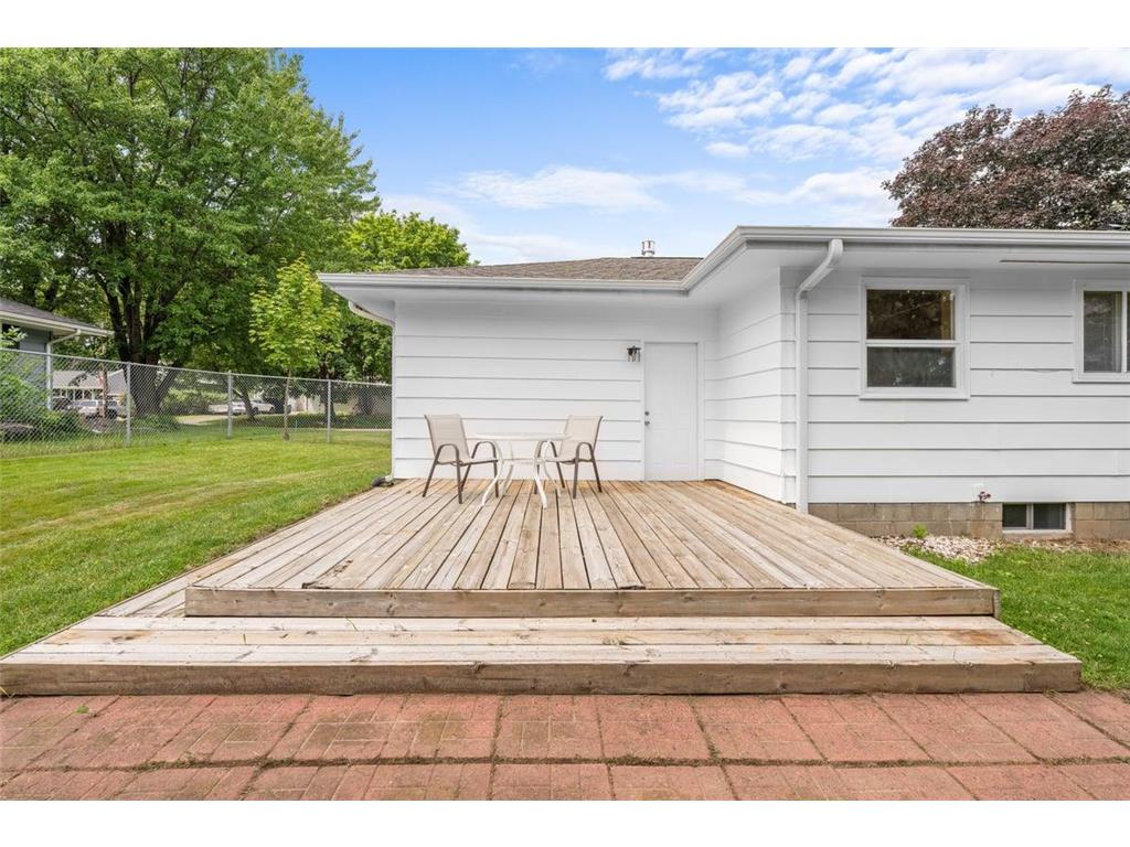 516 Gray Street Hudson WI 54016 7105790 image25
