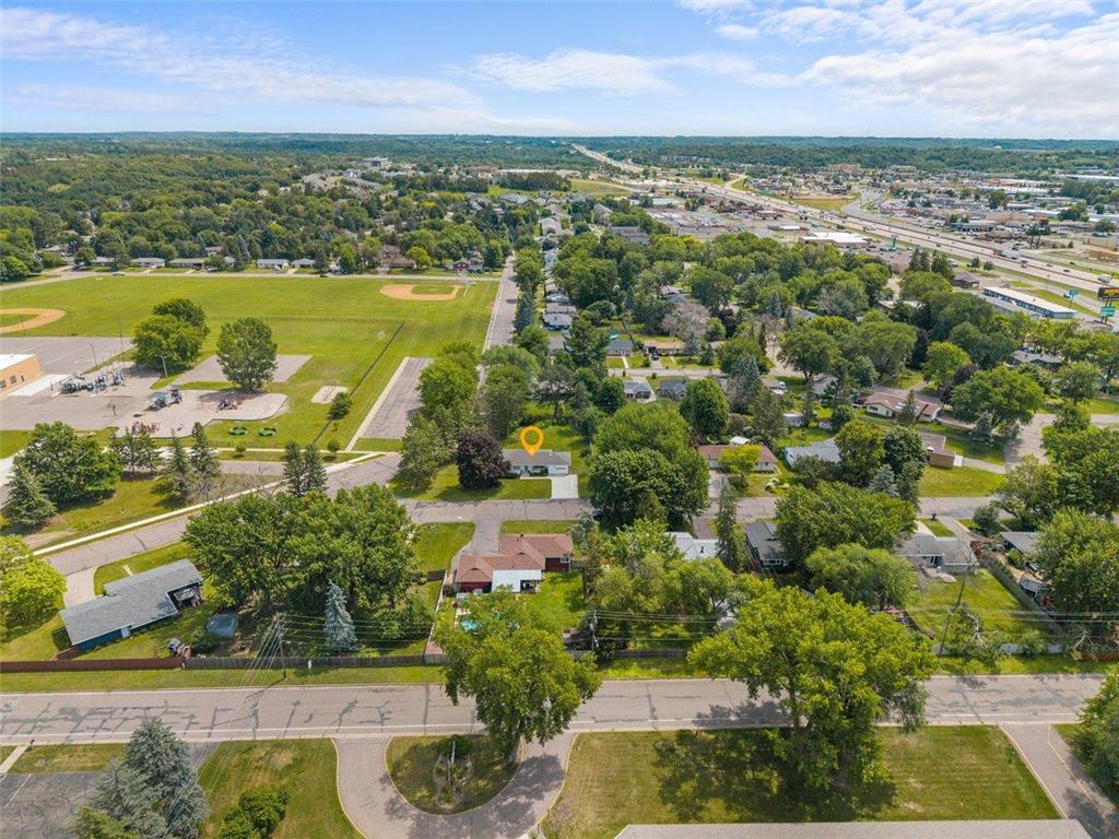 516 Gray Street Hudson WI 54016 7105790 image3