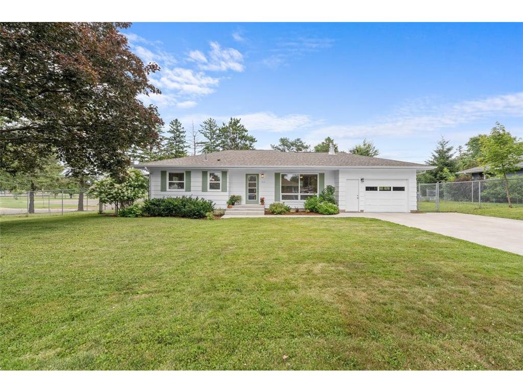 516 Gray Street Hudson WI 54016 7105790 image4