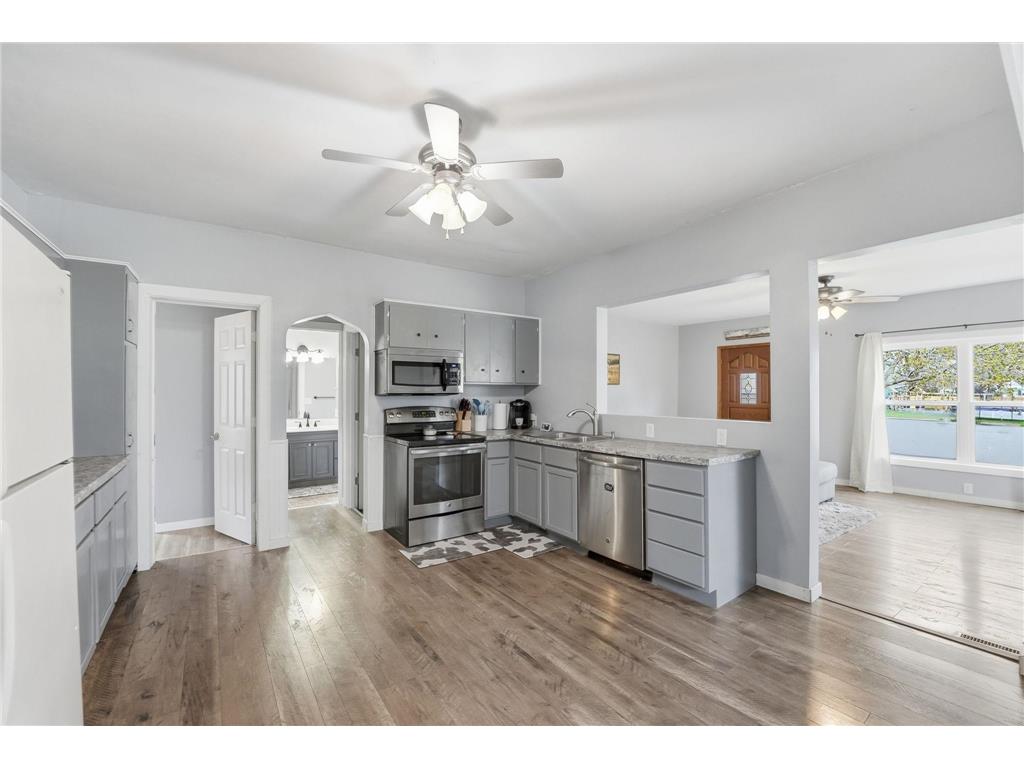 516 Hudson Street Paynesville MN 56362 7069851 image9