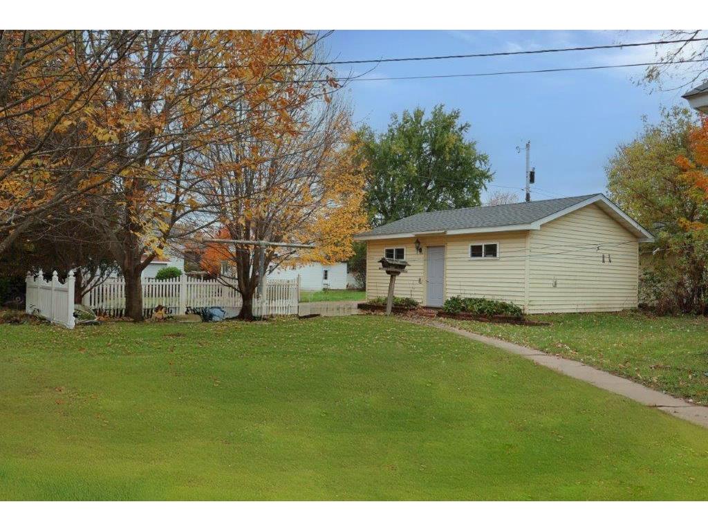 516 Lake Avenue E Ladysmith WI 54848 6806414 image30