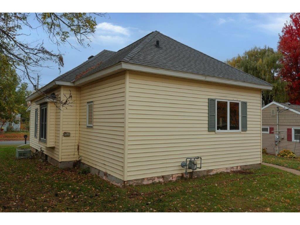 516 Lake Avenue E Ladysmith WI 54848 6806414 image32