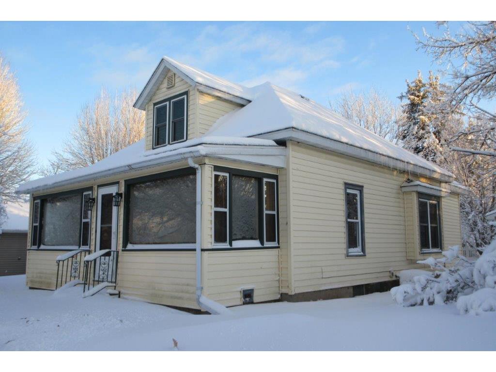 516 Lake Avenue E Ladysmith WI 54848 7013797 image1