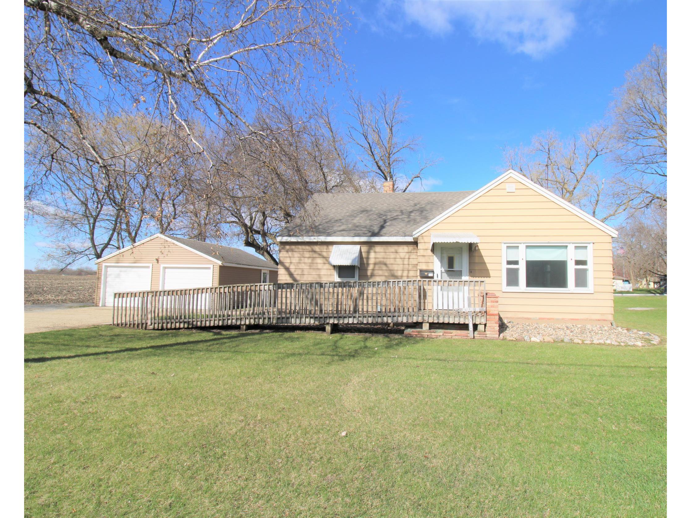 516 Lakeland Drive SE, Willmar, MN 56201 MLS 5743509 Edina Realty