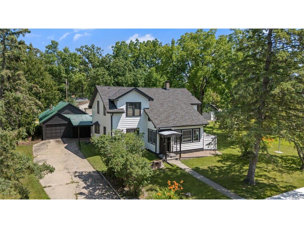 516 NE 3rd Avenue Grand Rapids MN 55744 6754620 image1