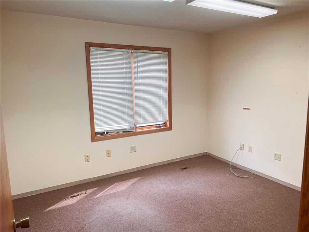 516 NW 6th Street #Entire Building Brainerd MN 56401 6740545 image18