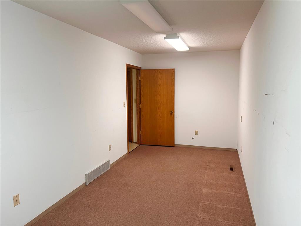 516 NW 6th Street #Entire Building Brainerd MN 56401 6740545 image19