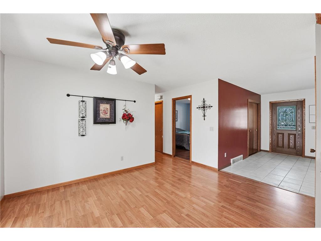 516 Nelson Avenue Belgrade MN 56312 7083947 image17