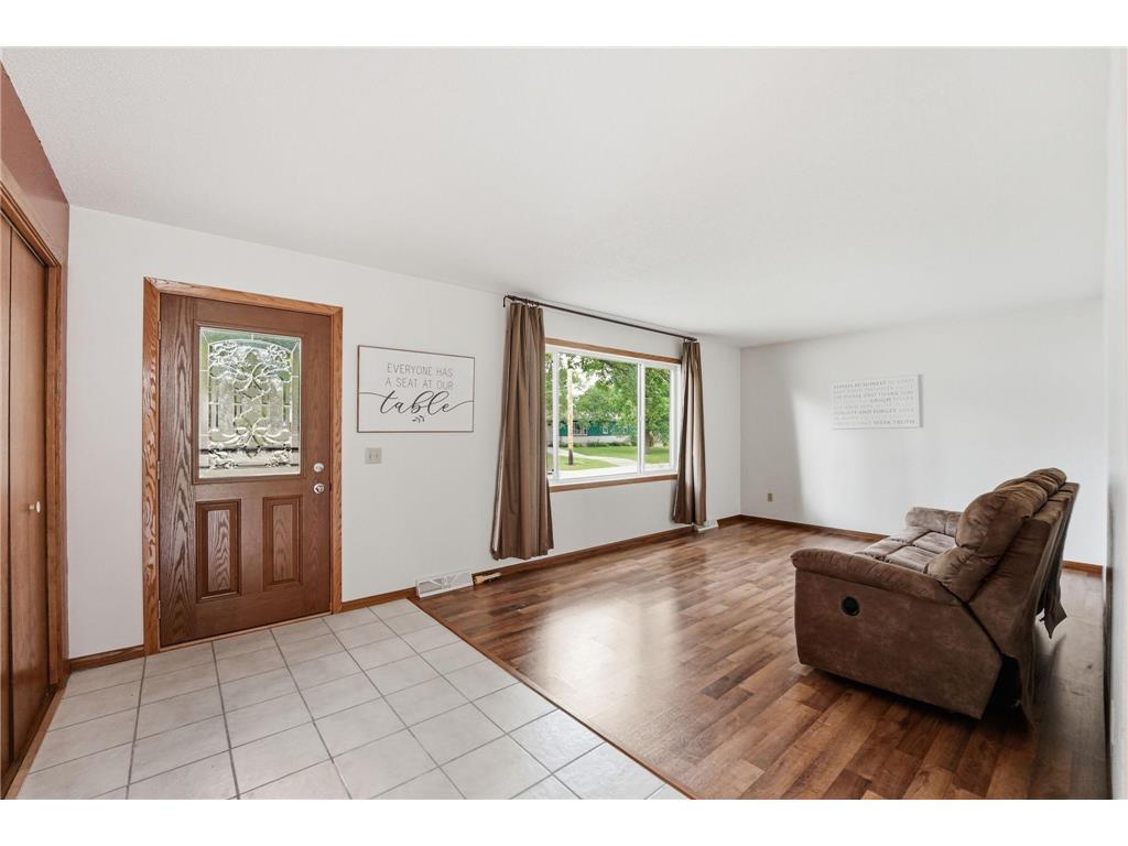 516 Nelson Avenue Belgrade MN 56312 7083947 image18