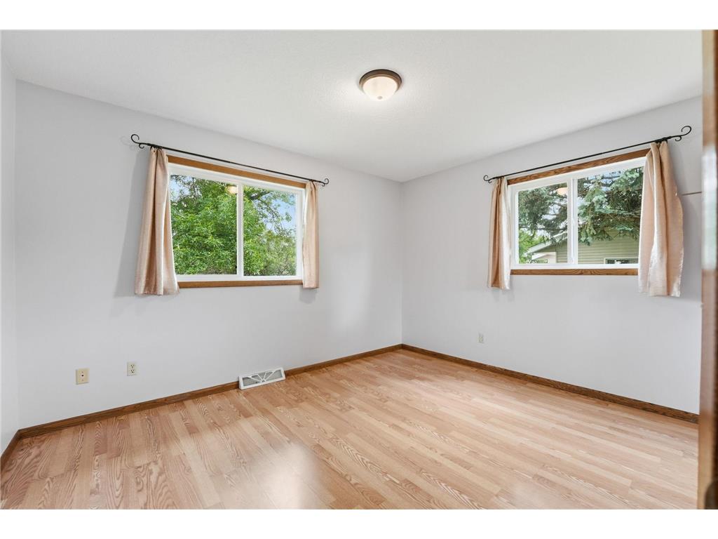 516 Nelson Avenue Belgrade MN 56312 7083947 image25