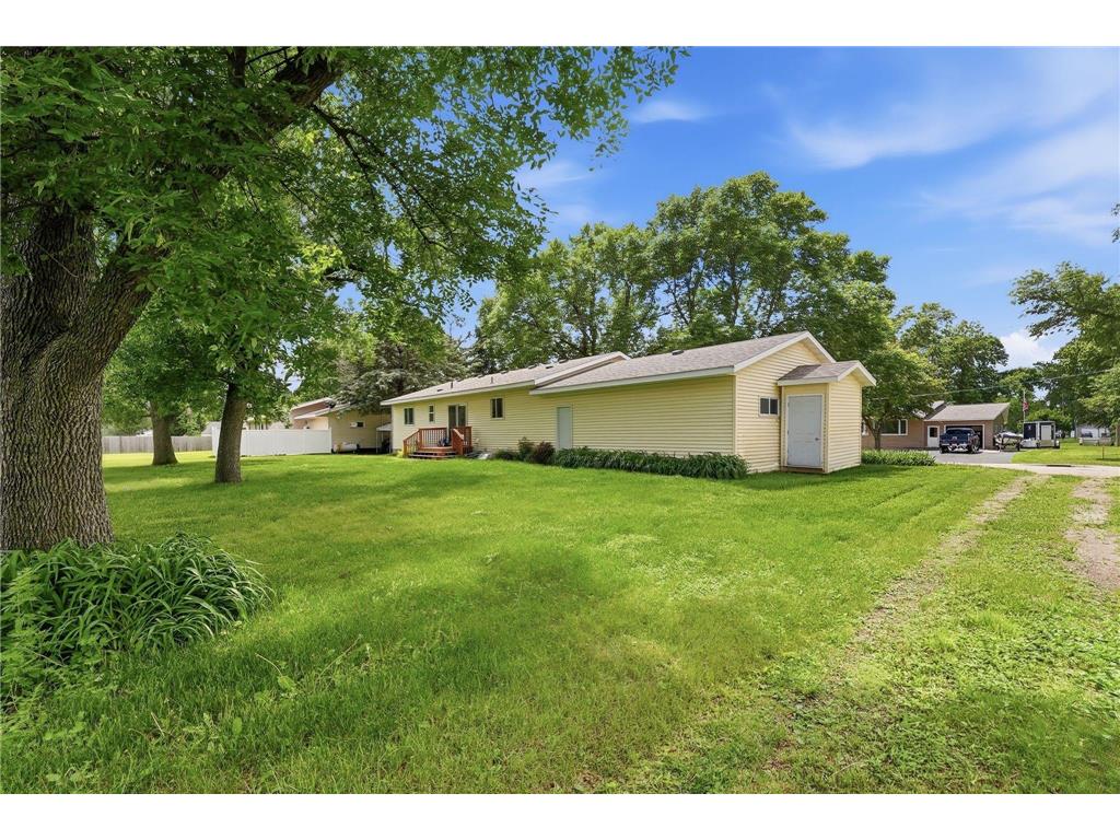 516 Nelson Avenue Belgrade MN 56312 7083947 image37