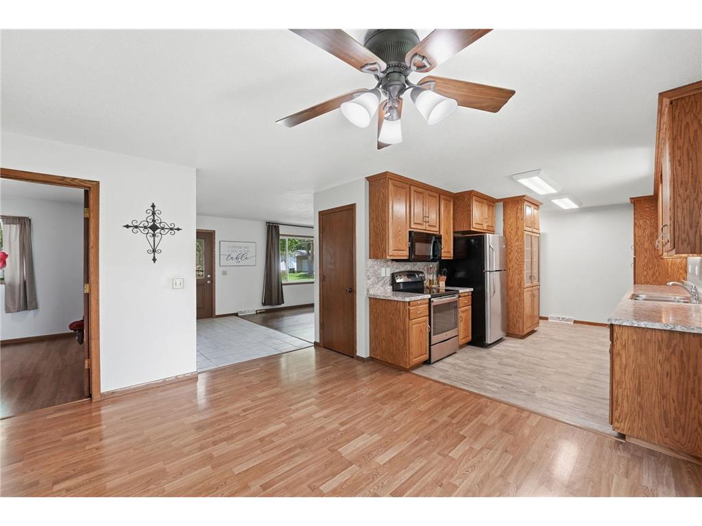 516 Nelson Avenue Belgrade MN 56312 7083947 image5
