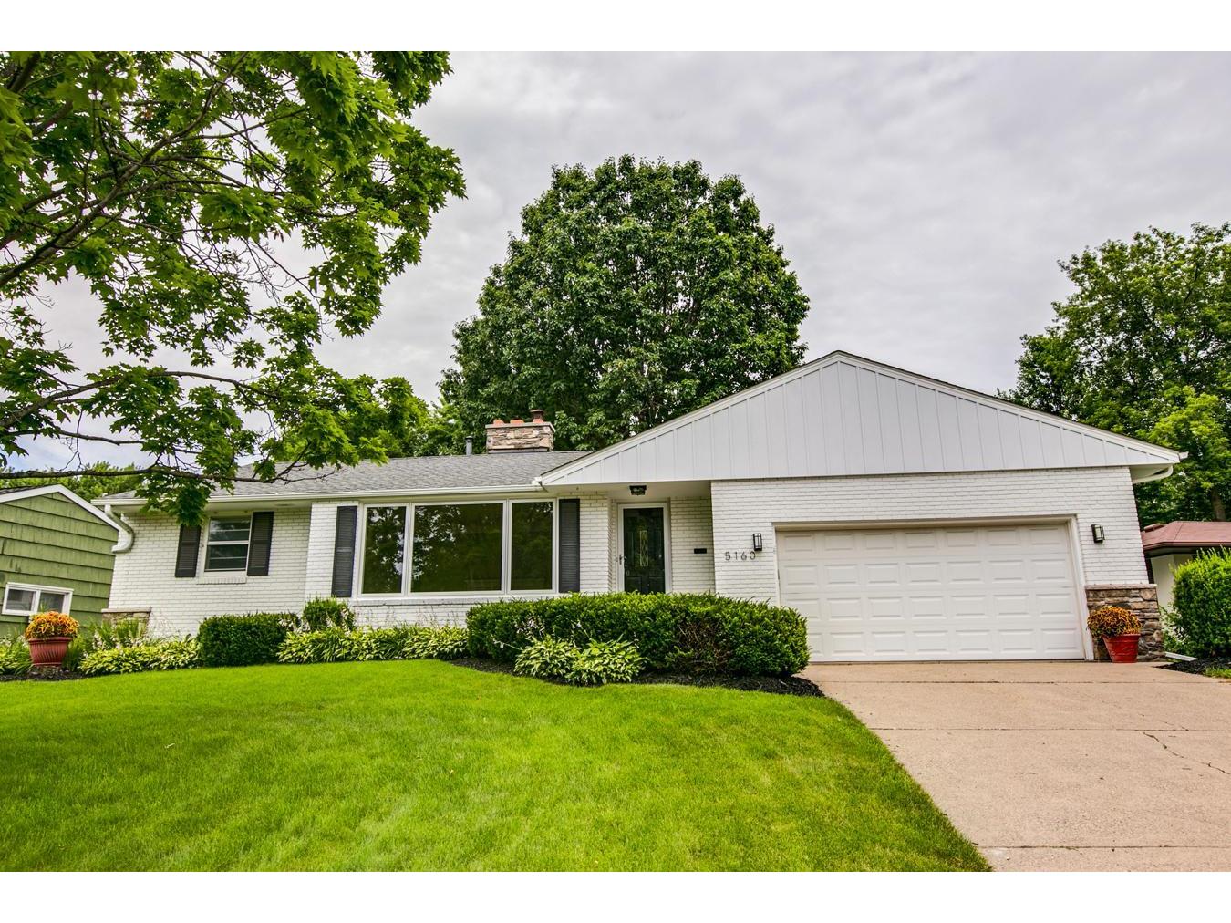 5160 Abercrombie Drive, Edina, MN 55439 MLS 5625483 Edina Realty