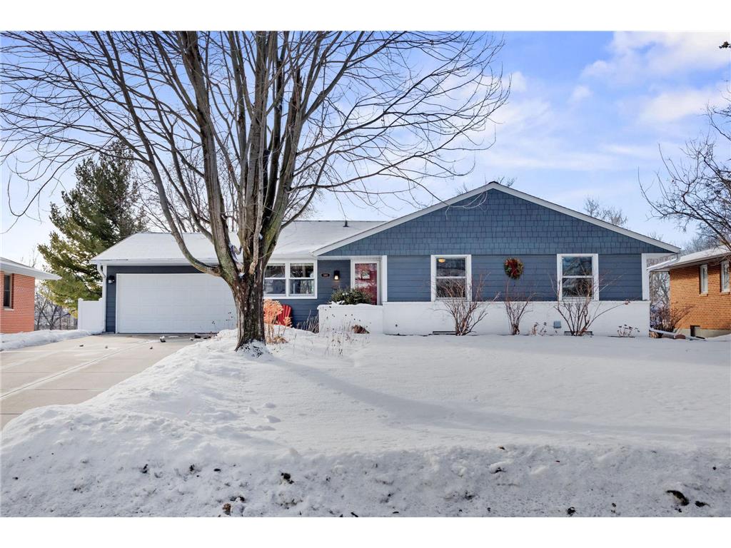5169 Abercrombie Drive Edina MN 55439 - Nine Mile Creek 7020687 image1