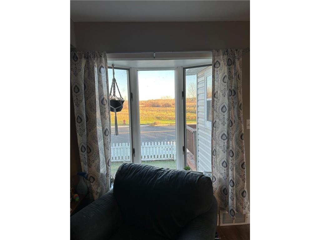 517 1st Street NE Deer River MN 56636 6817887 image9