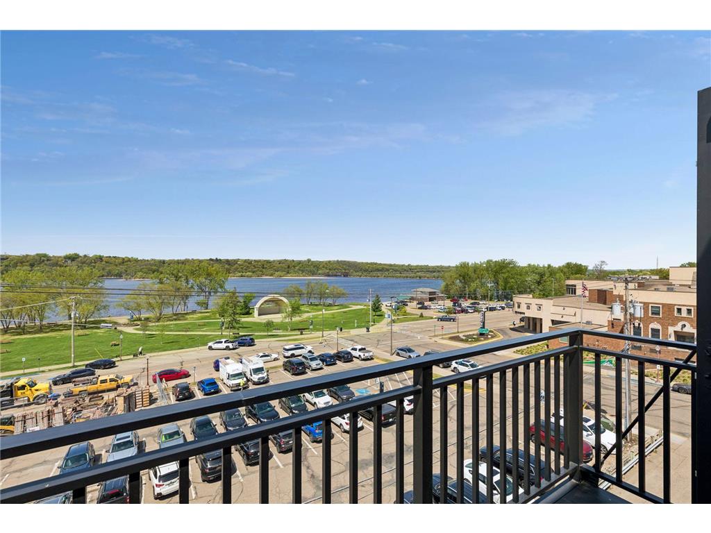 517 2nd Street #401 Hudson WI 54016 - St Croix River 7075159 image73
