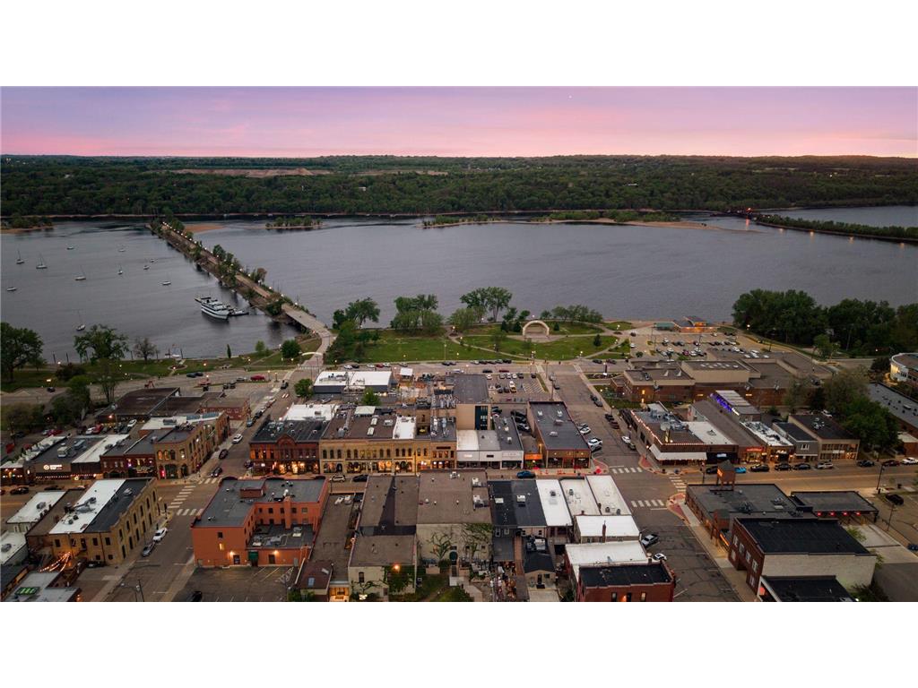 517 2nd Street #401 Hudson WI 54016 - St Croix River 7075159 image8