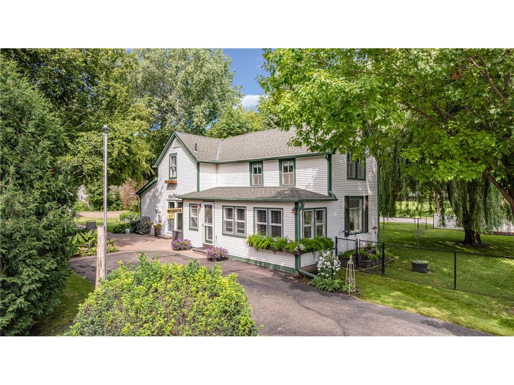 517 3rd Street N Delano MN 55328 6774457 image1