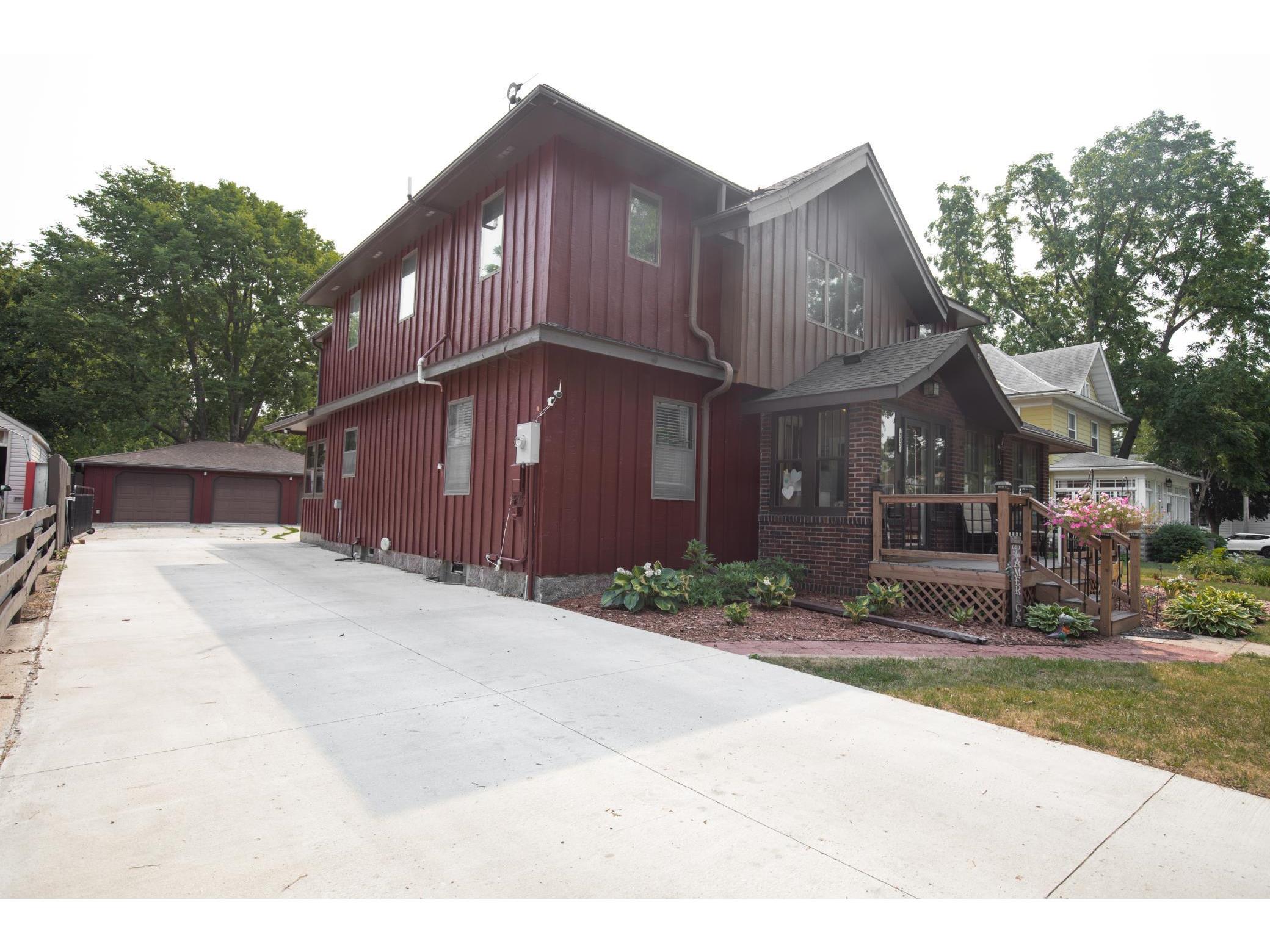 517 3rd Street SE, Willmar, MN, 56201 MLS 6020319 Edina Realty