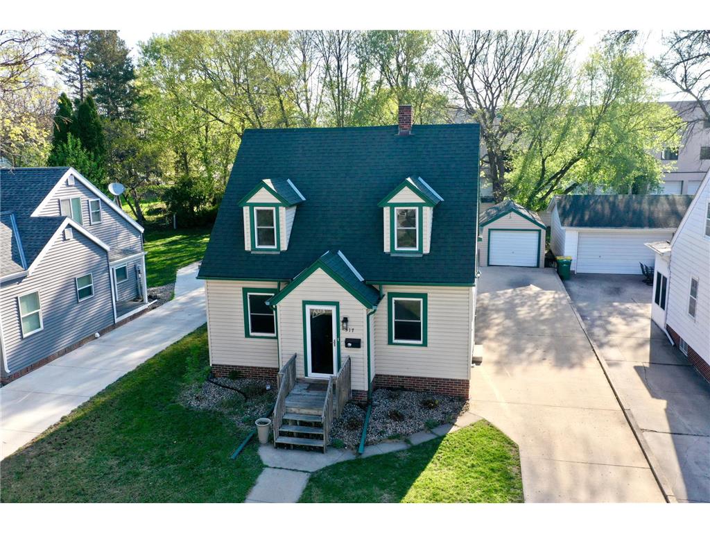 517 6th Street SW Willmar MN 56201 6714937 image1