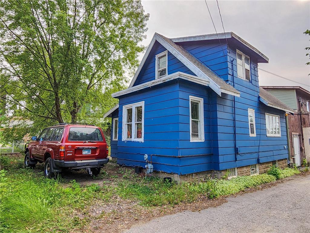 517 8 1/2 Street S Virginia MN 55792 6517959 image1