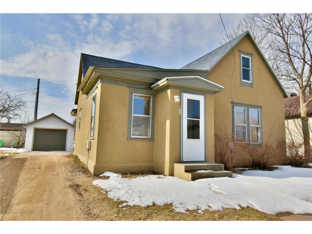 517 8th Street S Sauk Centre MN 56378 6698170 image1
