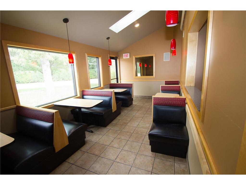 517 Duluth Avenue S Thief River Falls MN 56701 6696261 image11