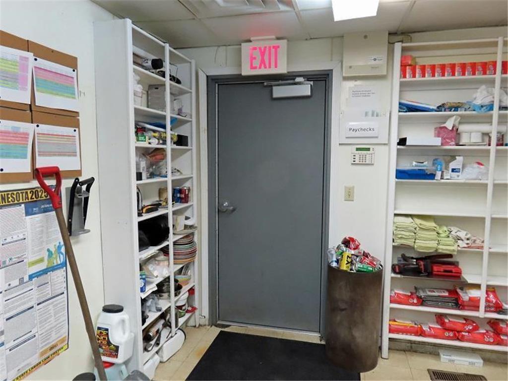 517 Duluth Avenue S Thief River Falls MN 56701 6696261 image31