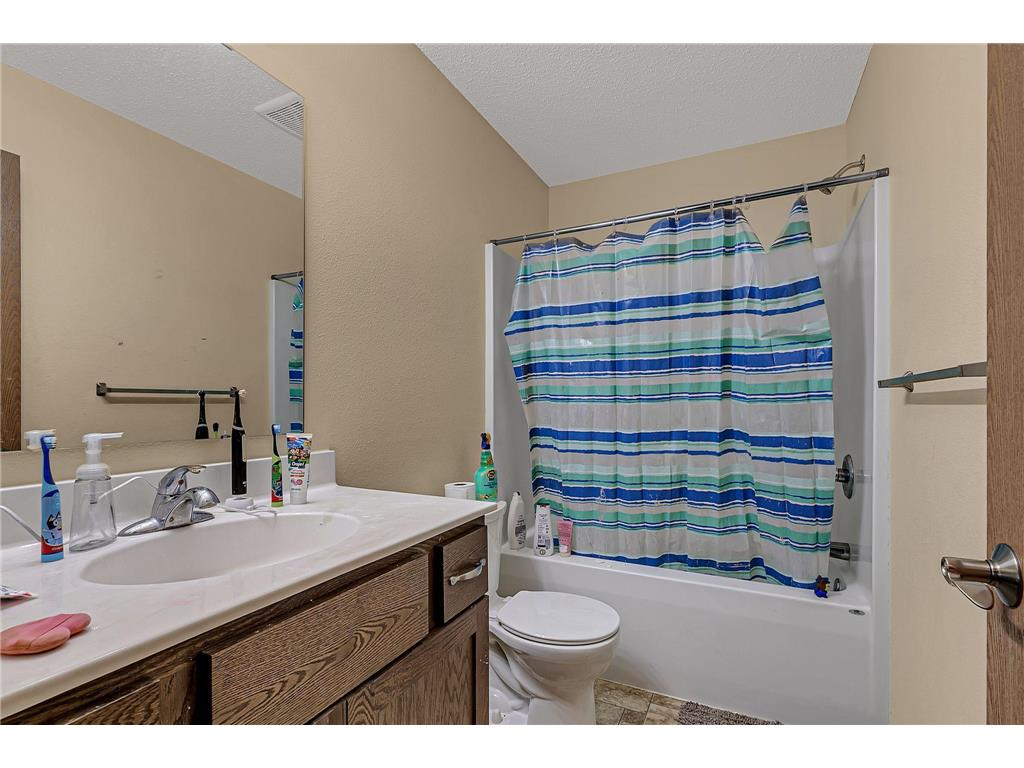 517 Faith Lane Saint Joseph MN 56374 7003030 image10