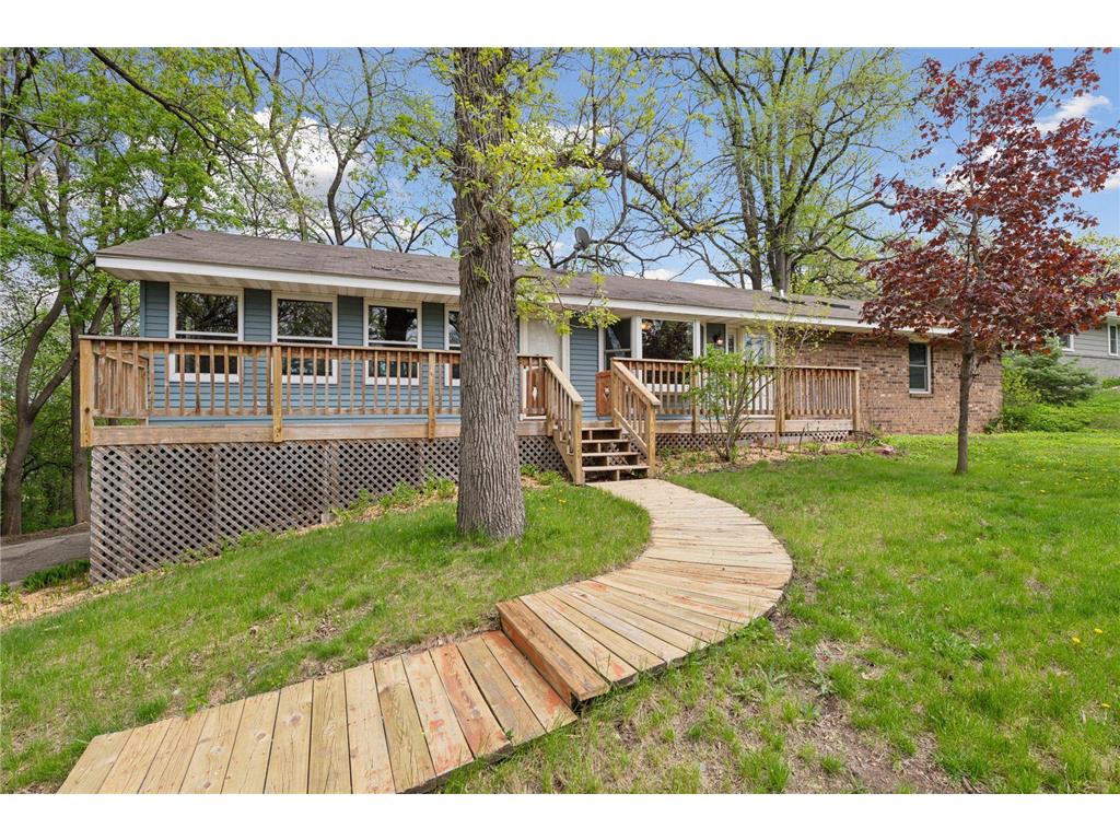517 Hiawatha Avenue Hopkins MN 55343 - Minnehaha Creek 6531118 image1