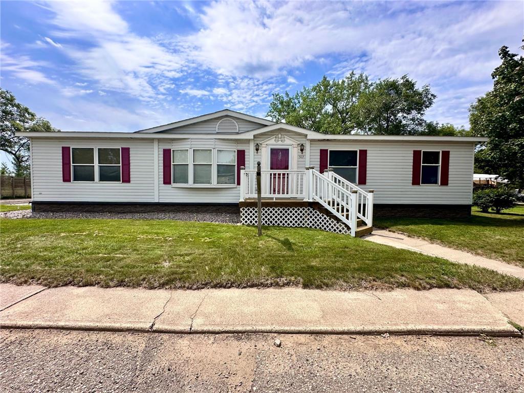 517 Locust Avenue Marshall MN 56258 6775756 image1