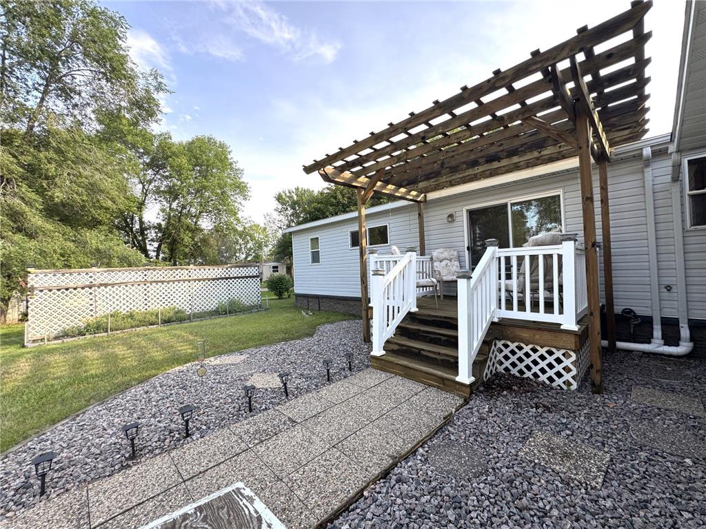517 Locust Avenue Marshall MN 56258 6775756 image8