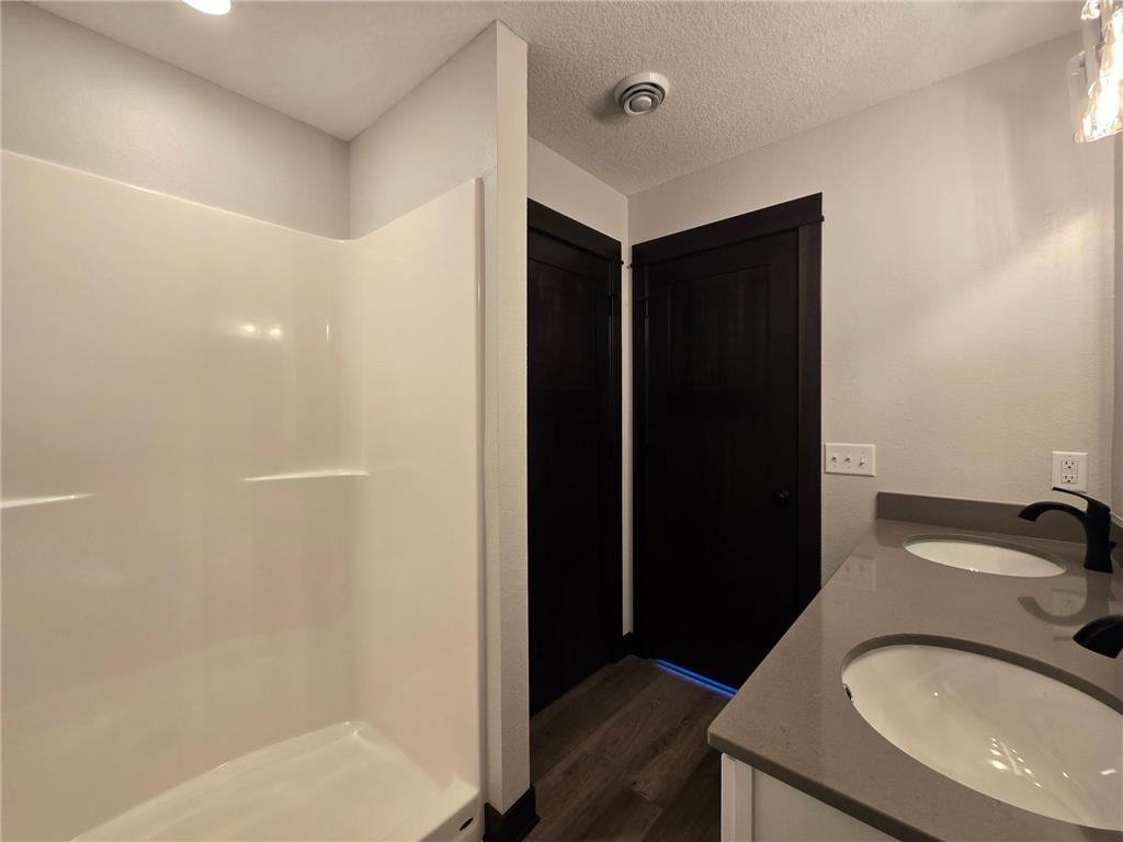 517 Lynch Street Arlington MN 55307 7064082 image18