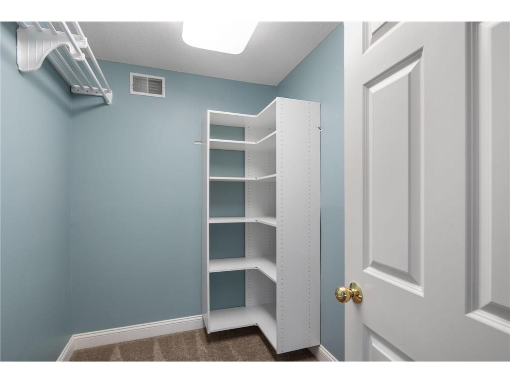 517 River Street Street Minneapolis MN 55401 6812692 image25