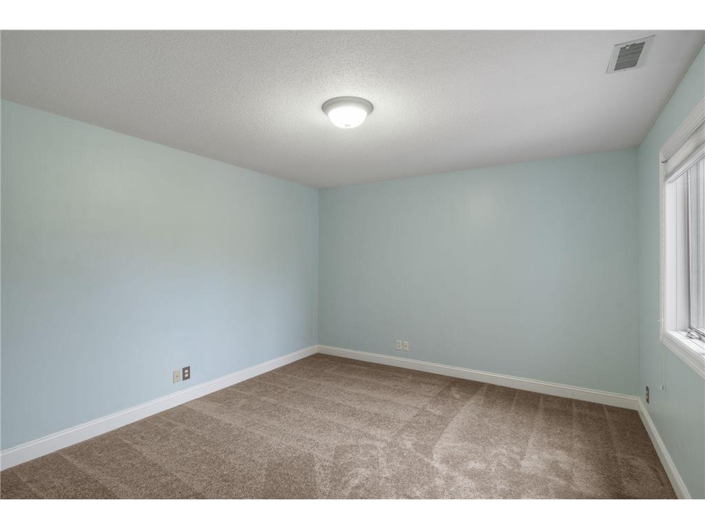 517 River Street Street Minneapolis MN 55401 6812692 image30