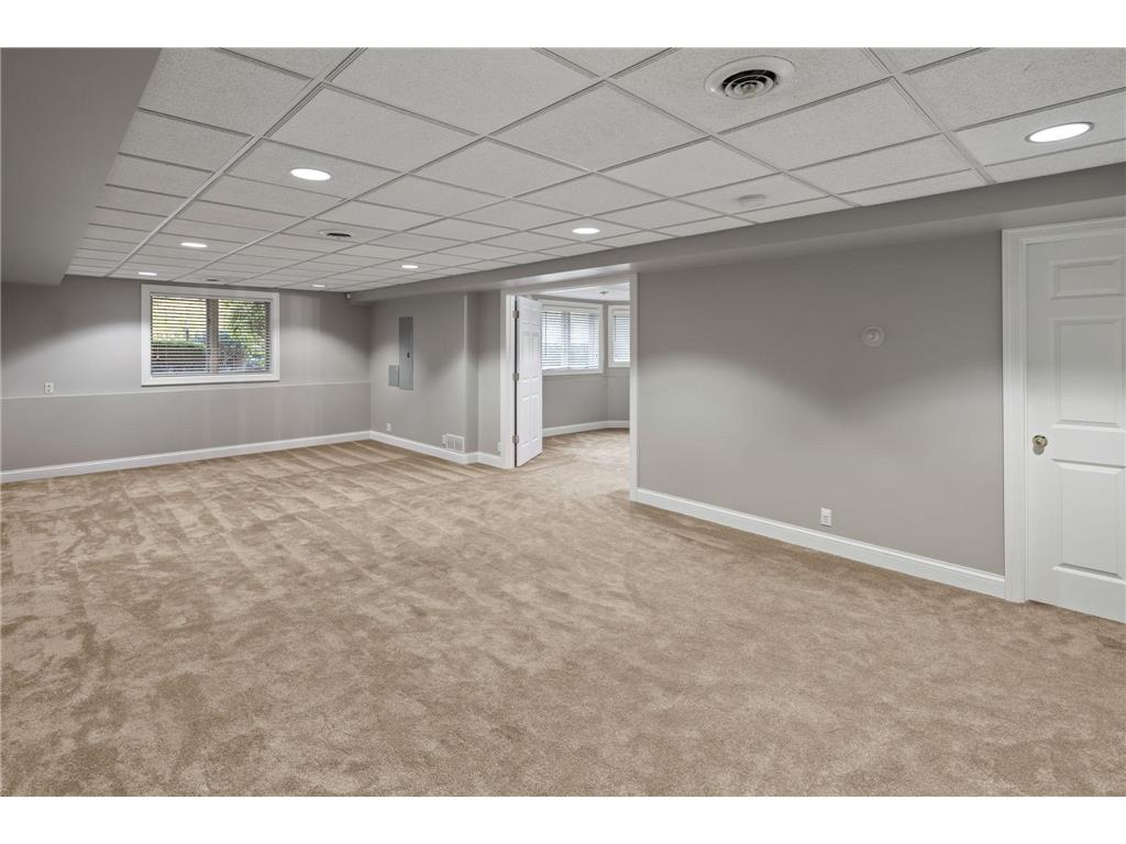 517 River Street Street Minneapolis MN 55401 6812692 image39