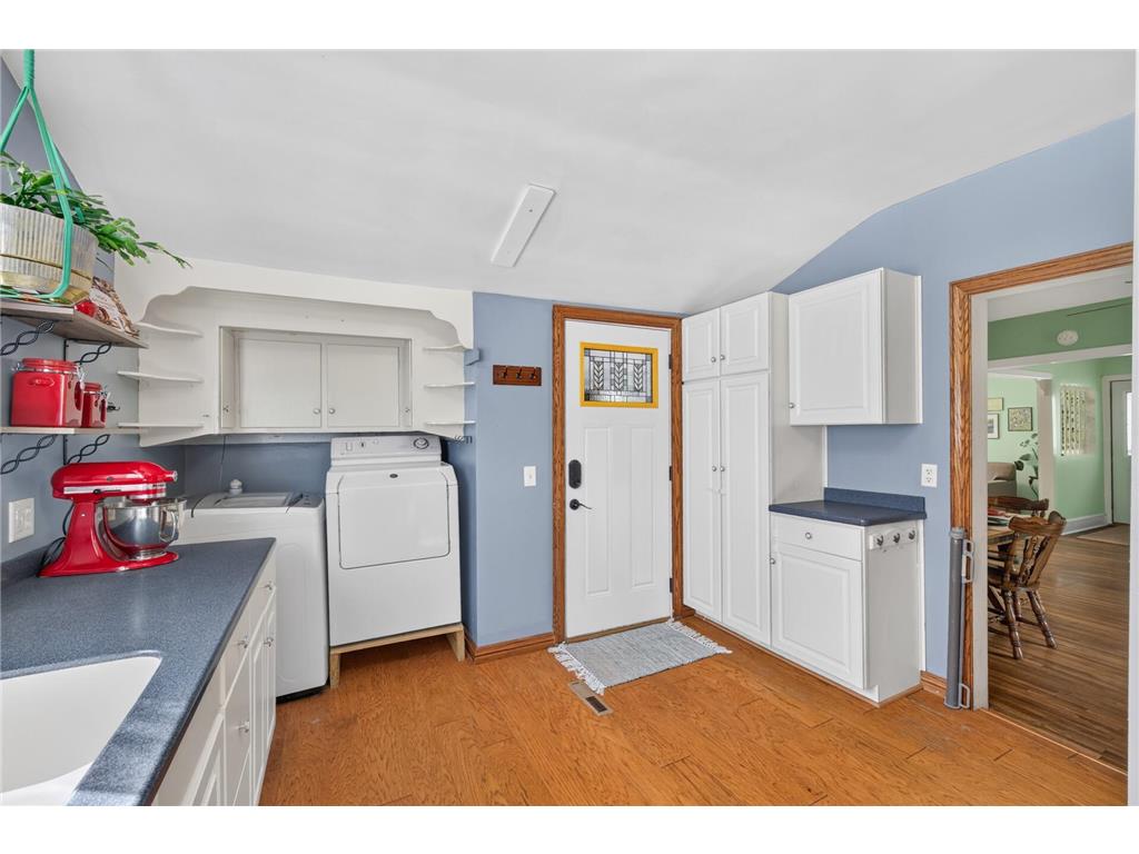 517 Sidney Street E Saint Paul MN 55107 7098097 image17