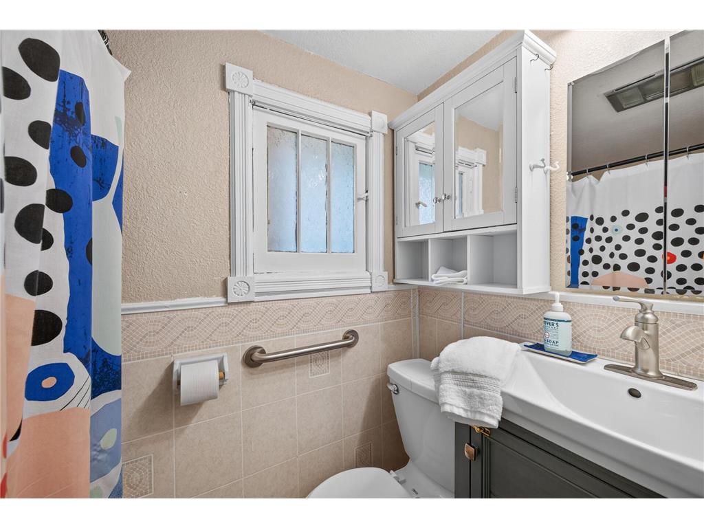 517 Sidney Street E Saint Paul MN 55107 7098097 image27